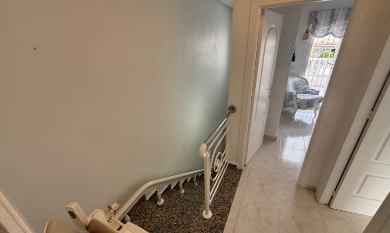 Herverkoop - Huis -
Benijofar* - Monte Azul