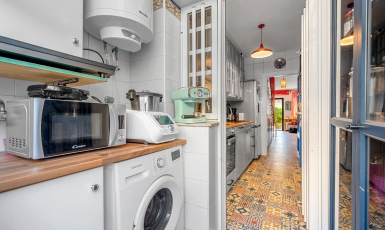 Venta - Casa -
Los Alcázares