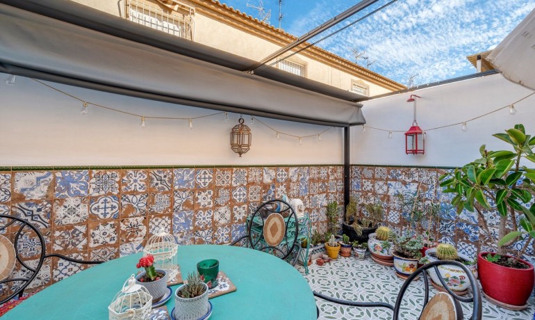 Venta - Casa -
Los Alcázares