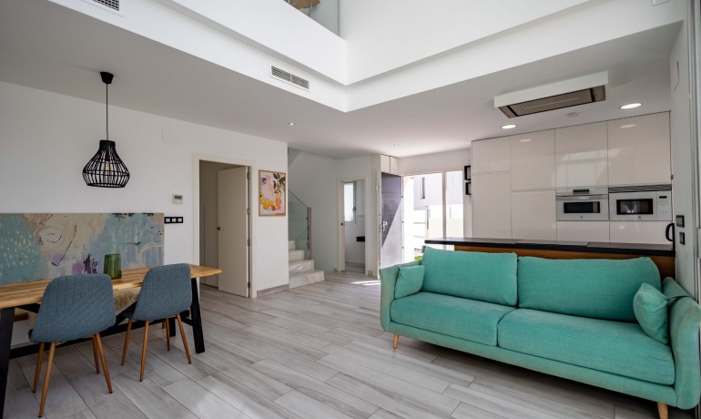 Herverkoop - Villa -
Orihuela Costa* - Lomas de Cabo Roig