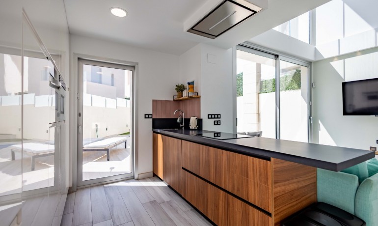 Herverkoop - Villa -
Orihuela Costa* - Lomas de Cabo Roig