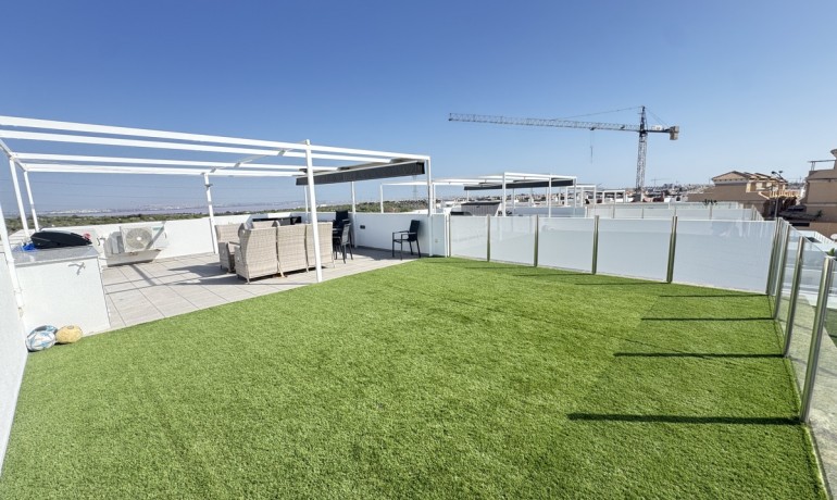 Venta - Villa -
Villamartin