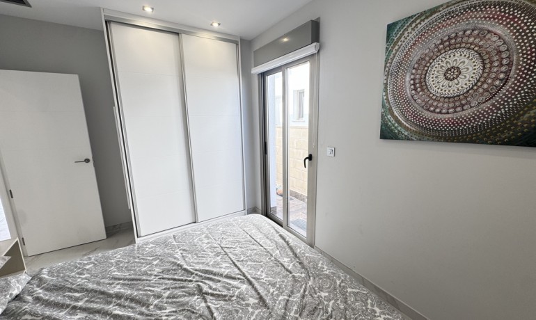 Venta - Villa -
Villamartin