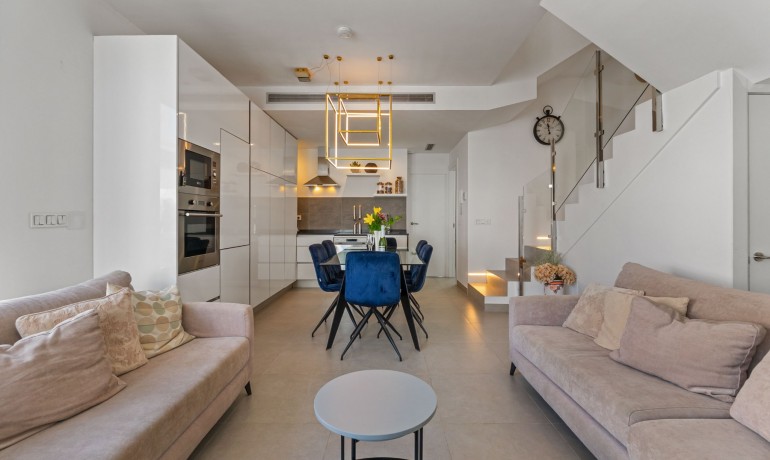 Herverkoop - Villa -
Orihuela Costa* - Villamartin