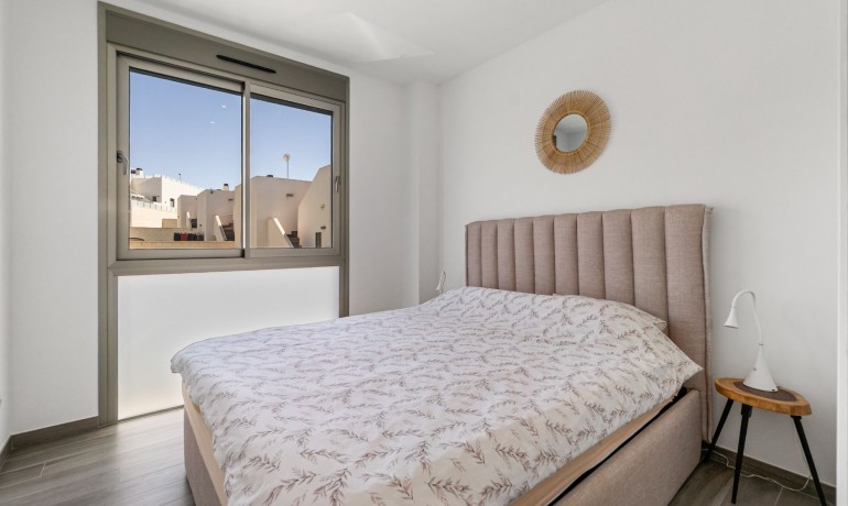 Herverkoop - Villa -
Orihuela Costa* - Villamartin