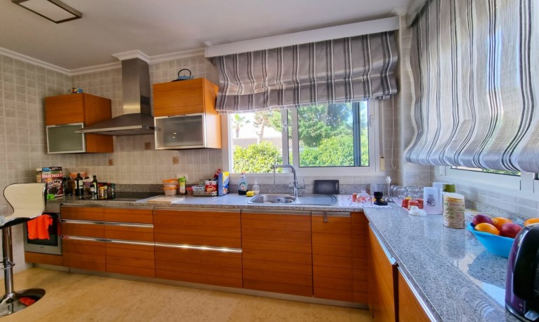 Herverkoop - Villa -
Torrevieja* - La Mata