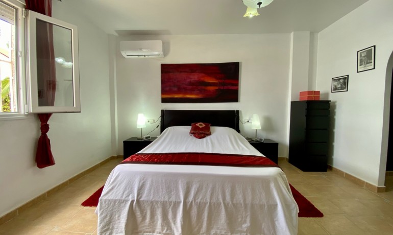 Herverkoop - Villa -
Algorfa* - Lomas de La Juliana