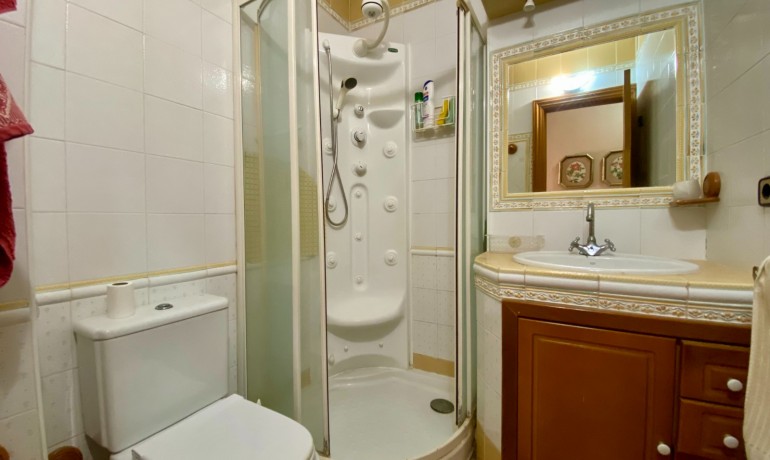 Herverkoop - Appartement / Flat -
Torrevieja* - Playa Del Cura