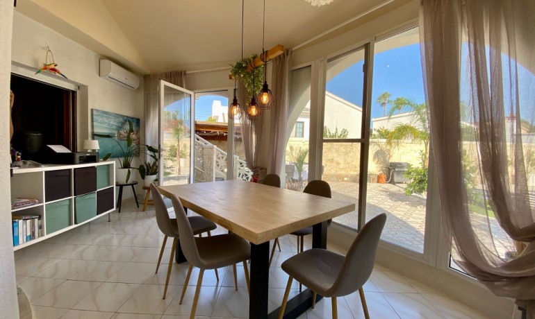 Venta - Villa -
Ciudad Quesada - Ciudad Quesada - Town