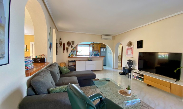 Venta - Villa -
Ciudad Quesada - Ciudad Quesada - Town