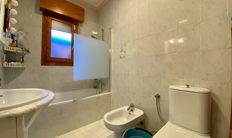 Venta - Villa -
Ciudad Quesada - Ciudad Quesada - Town