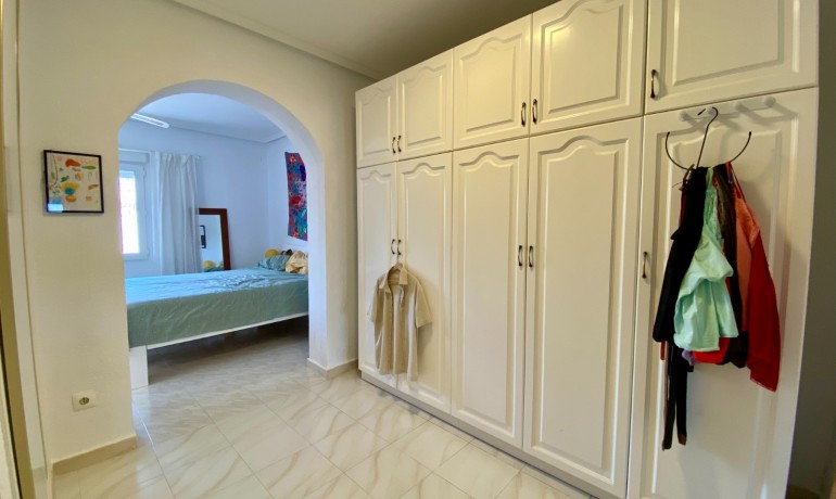 Venta - Villa -
Ciudad Quesada - Ciudad Quesada - Town