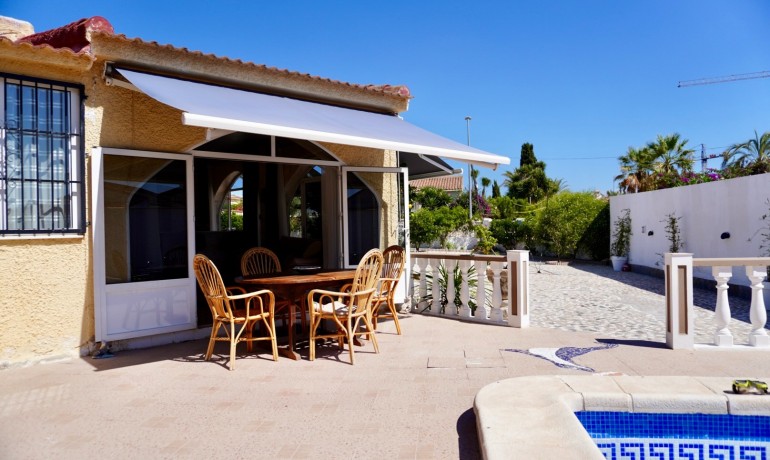 Venta - Villa -
Ciudad Quesada - Ciudad Quesada - Town