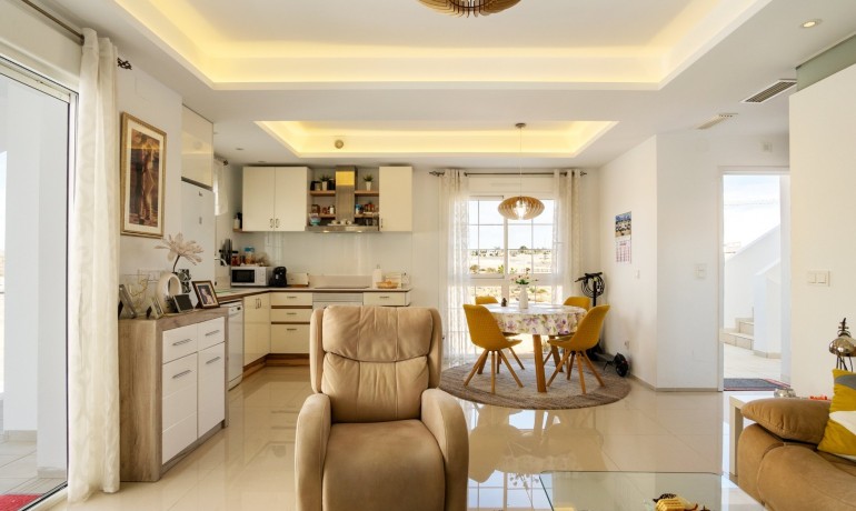 Herverkoop - Appartement / Flat -
Cuidad Quesada* - Doña Pepa