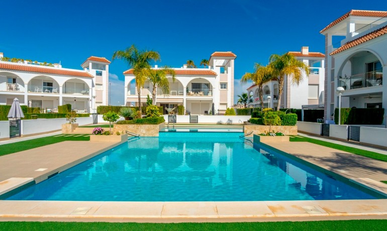 Herverkoop - Appartement / Flat -
Cuidad Quesada* - Doña Pepa