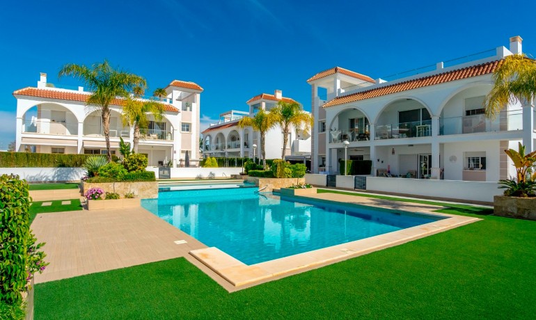 Herverkoop - Appartement / Flat -
Cuidad Quesada* - Doña Pepa