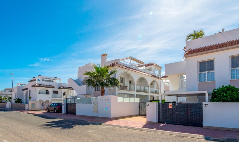 Herverkoop - Appartement / Flat -
Cuidad Quesada* - Doña Pepa