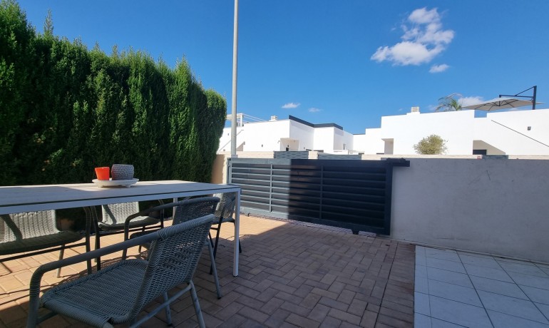 Venta - Casa -
Ciudad Quesada - Lo Marabu
