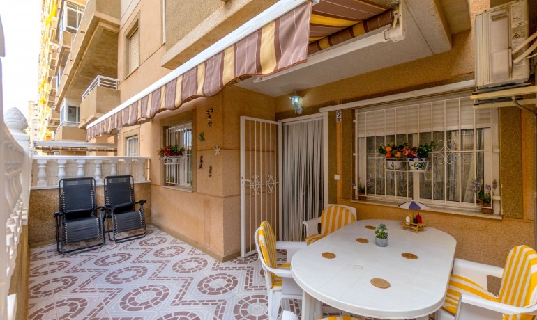 Herverkoop - Appartement / Flat -
Torrevieja* - Torrevieja - Centre