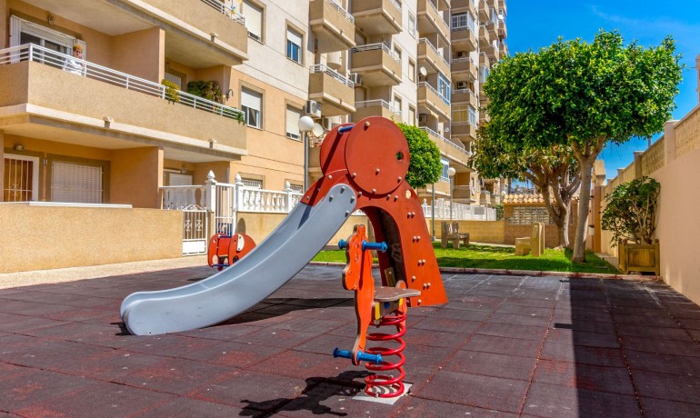 Herverkoop - Appartement / Flat -
Torrevieja* - Torrevieja - Centre