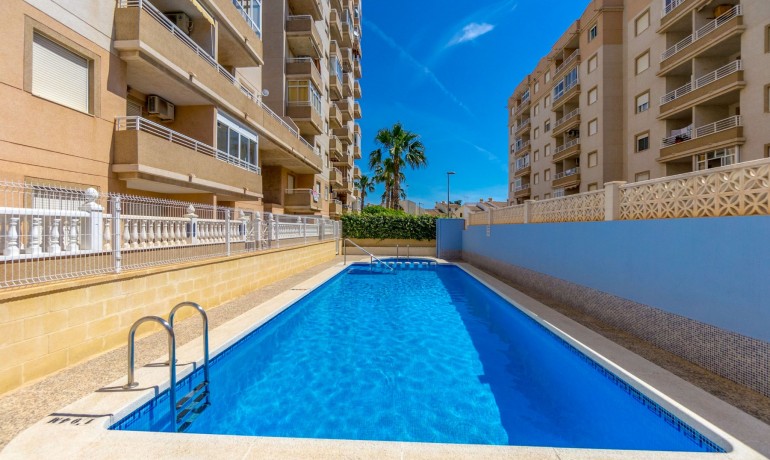 Herverkoop - Appartement / Flat -
Torrevieja* - Torrevieja - Centre