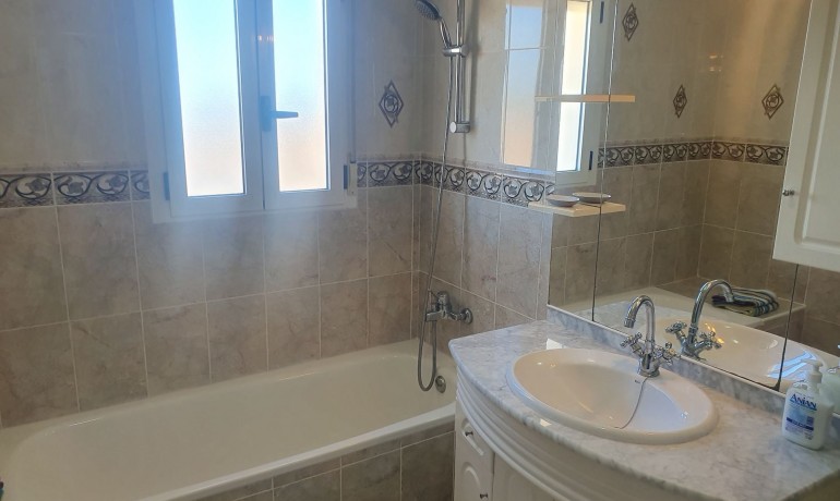 Herverkoop - Villa -
Algorfa* - Montemar