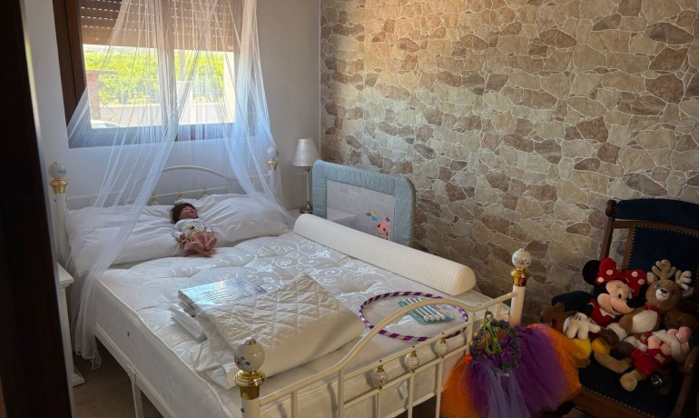 Herverkoop - Villa -
Jacarilla - Jacarilla - Country