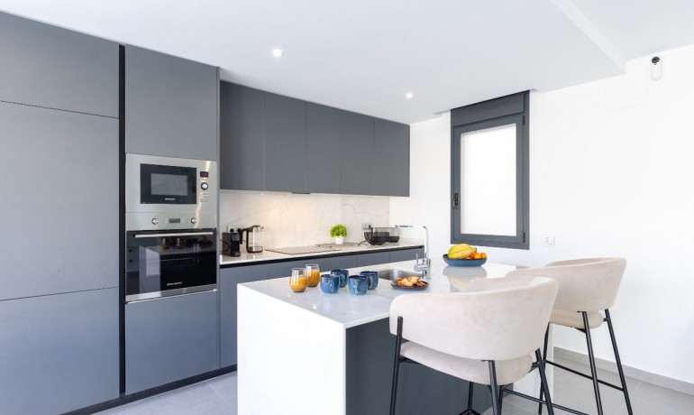 Herverkoop - Villa -
Algorfa* - La Finca Golf Resort