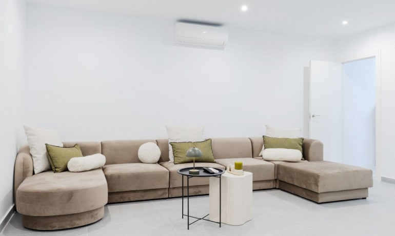 Herverkoop - Villa -
Algorfa* - La Finca Golf Resort