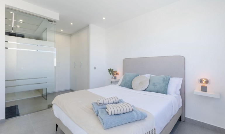 Herverkoop - Villa -
Algorfa* - La Finca Golf Resort