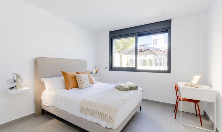 Herverkoop - Villa -
Algorfa* - La Finca Golf Resort