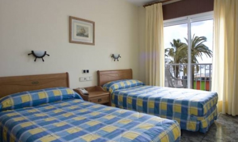 Venta - Comercial -
Santiago de la Ribera