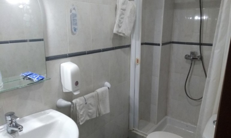 Venta - Comercial -
Santiago de la Ribera