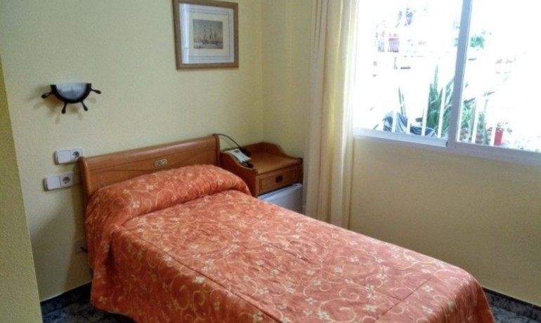 Venta - Comercial -
Santiago de la Ribera