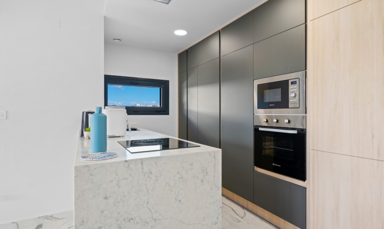 Sale - Apartment / Flat -
Villamartin