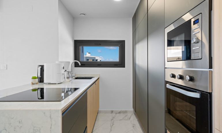 Sale - Apartment / Flat -
Villamartin