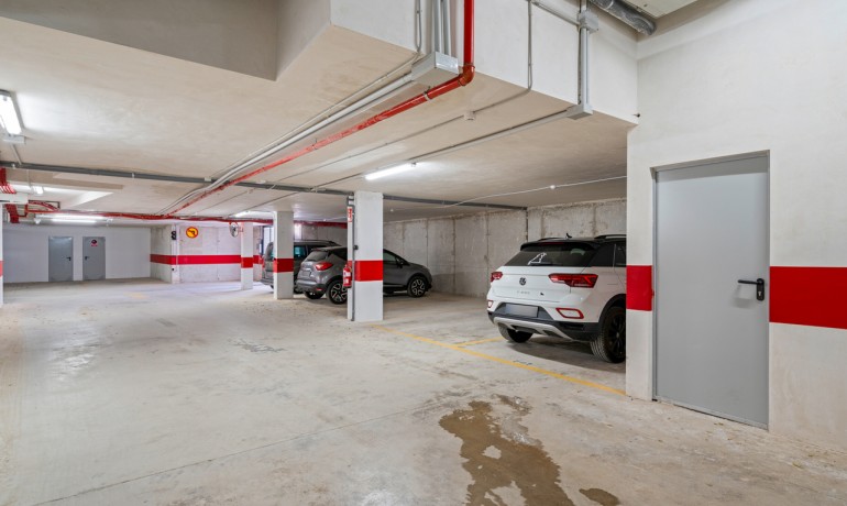 Sale - Apartment / Flat -
Villamartin