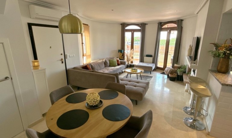 Herverkoop - Villa -
Algorfa* - Algorfa