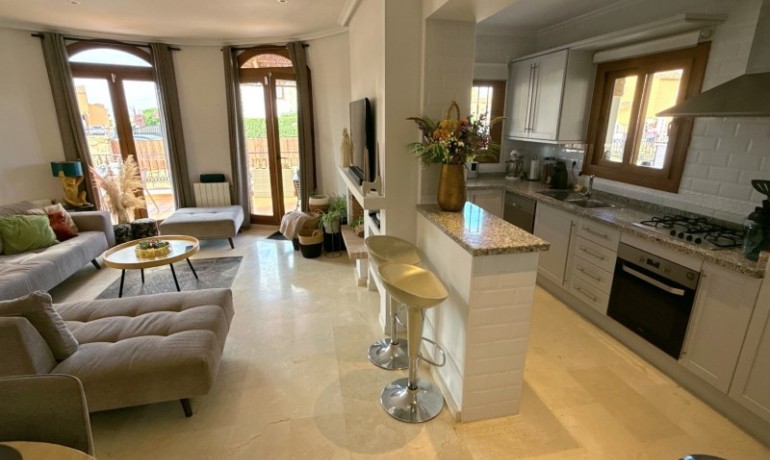 Herverkoop - Villa -
Algorfa* - Algorfa