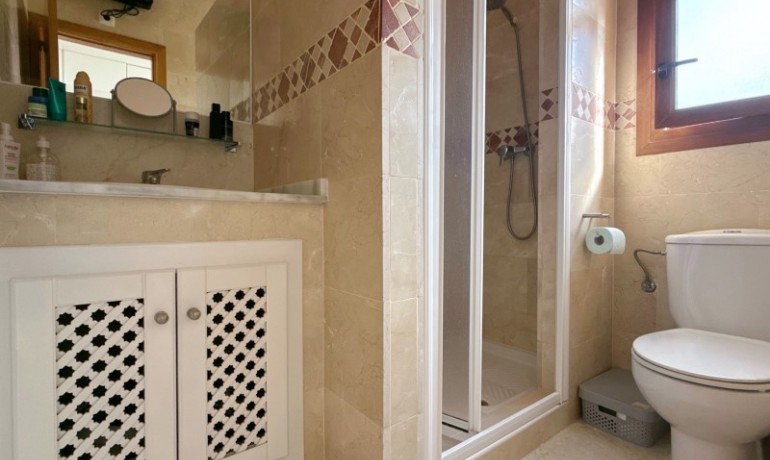 Herverkoop - Villa -
Algorfa* - Algorfa