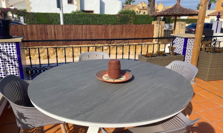 Herverkoop - Villa -
Algorfa* - Algorfa