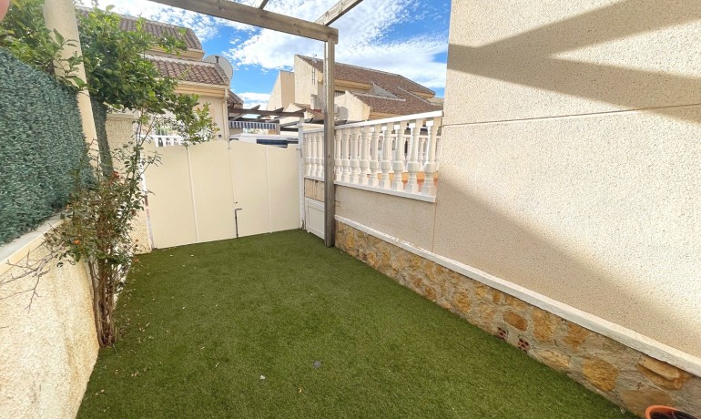 Venta - Villa -
Ciudad Quesada - Airstrip