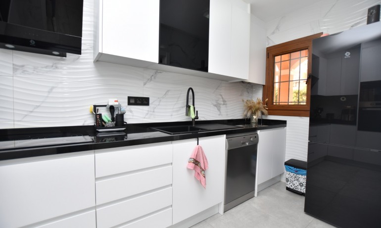 Herverkoop - Huis -
Algorfa* - La finca Golf