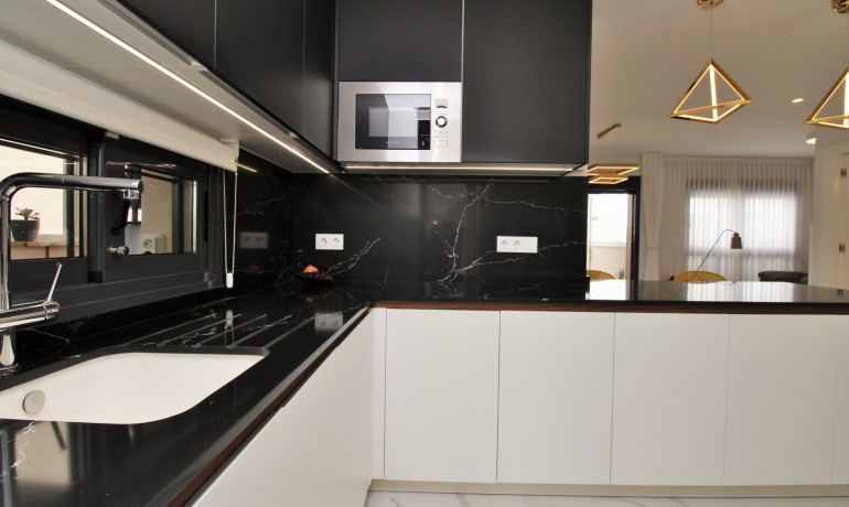 Revente - Appartement / Flat -
San Miguel de Salinas* - San Miguel De Salinas