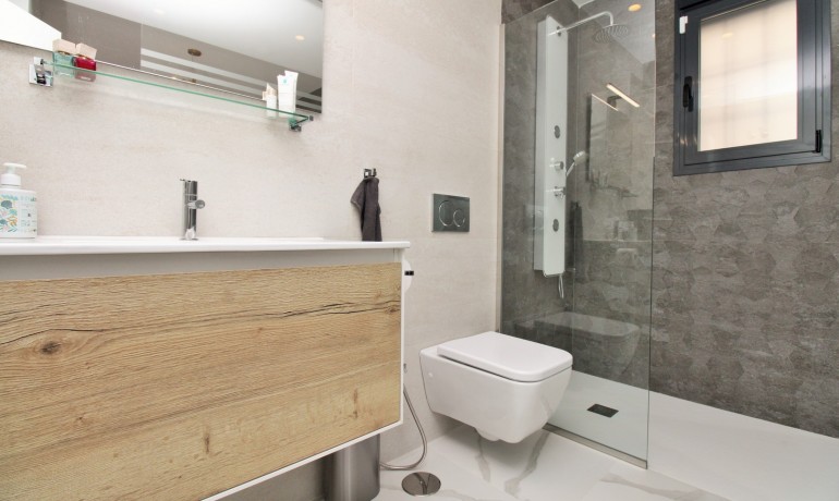 Revente - Appartement / Flat -
San Miguel de Salinas* - San Miguel De Salinas