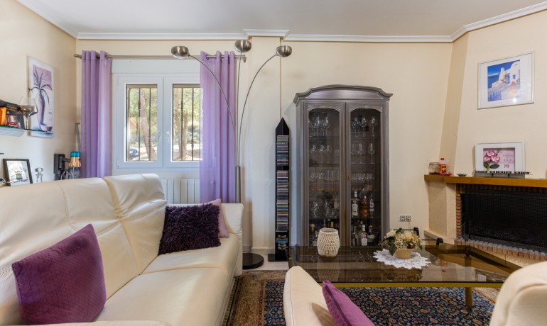 Venta - Villa -
La Zarza