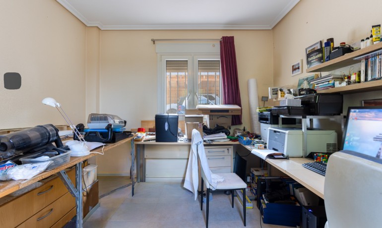 Venta - Villa -
La Zarza