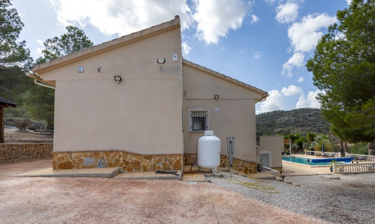 Venta - Villa -
La Zarza