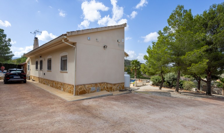 Venta - Villa -
La Zarza