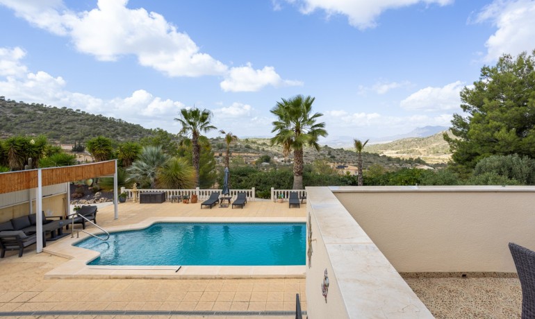 Venta - Villa -
La Zarza